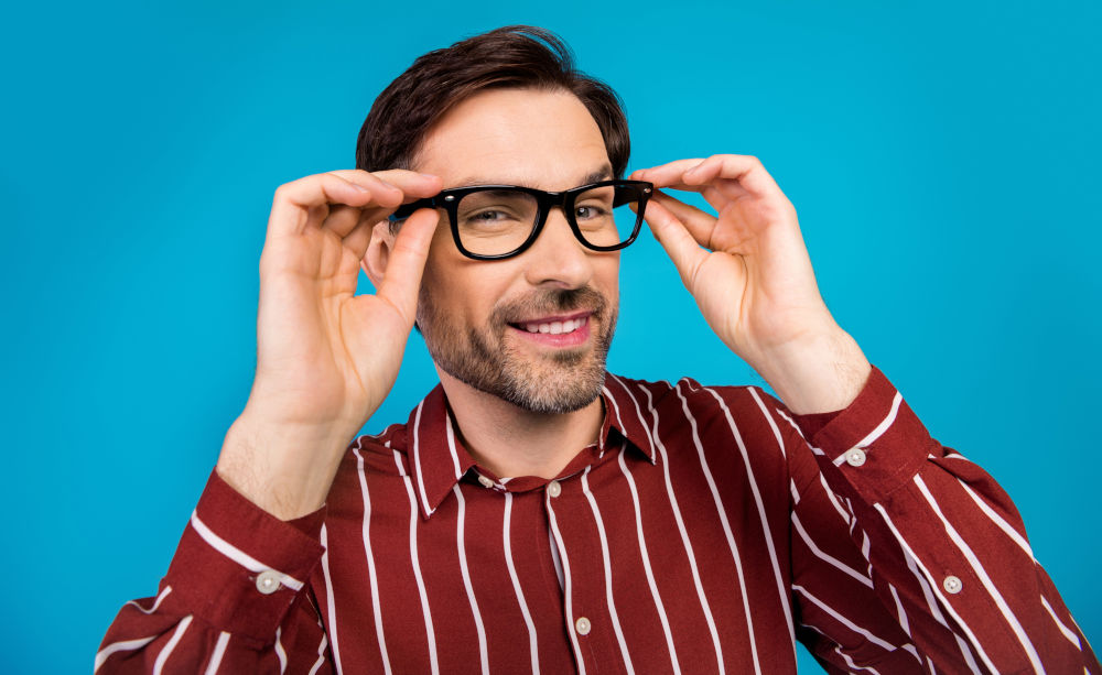 When Can You Wear Glasses After Rhinoplasty?