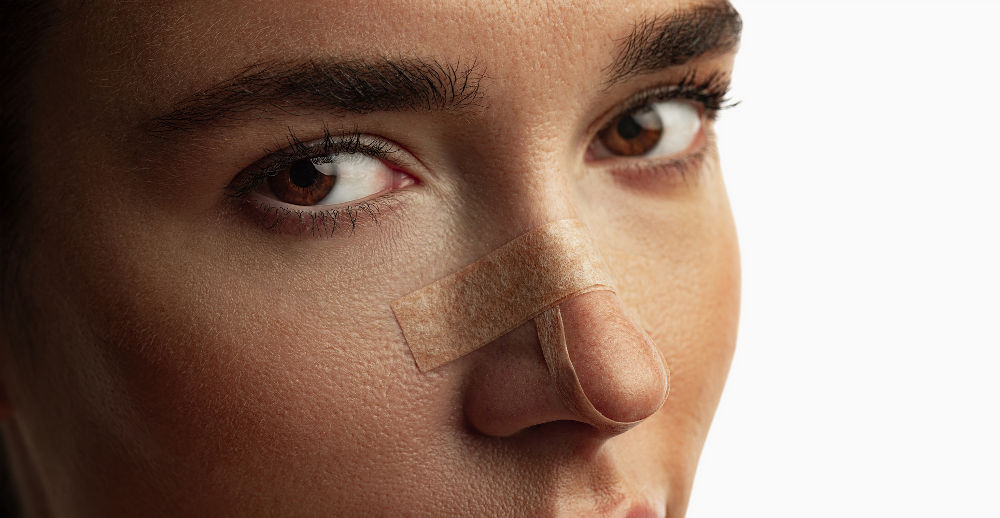 Can You Clean Your Nose After Rhinoplasty